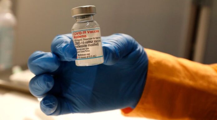 abd-de-moderna-nin-koronavirus-asisina-onay-verildi-975062-5